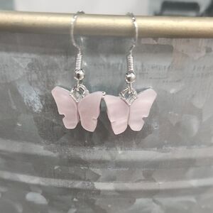 Elegant Pink Butterfly Earrings NEW